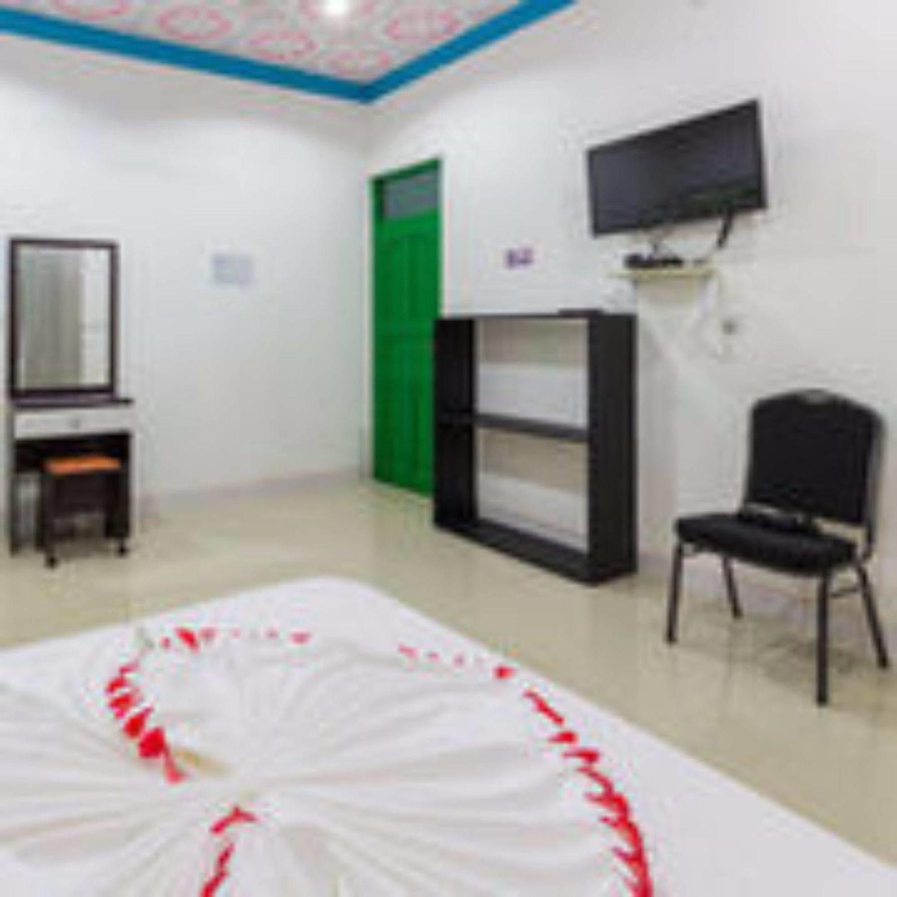 Feridhoo Inn ภายนอก รูปภาพ